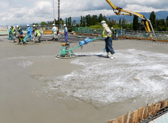 橋梁床版工事の流れの写真